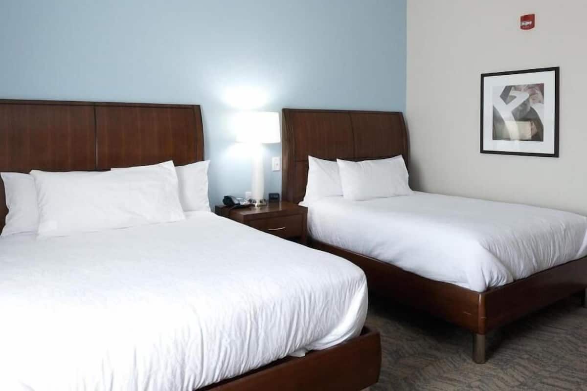 In-room safe, laptop workspace, free WiFi, bed sheets