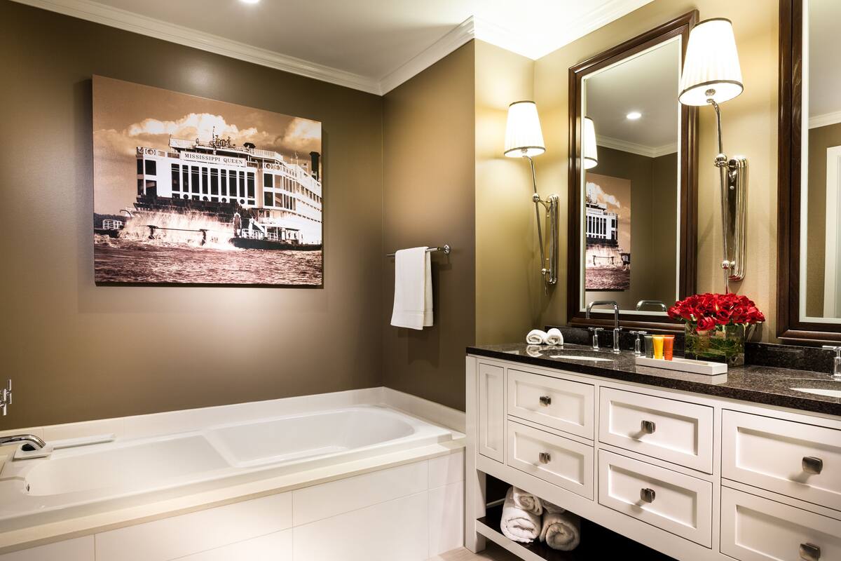 deep-soaking bathtub