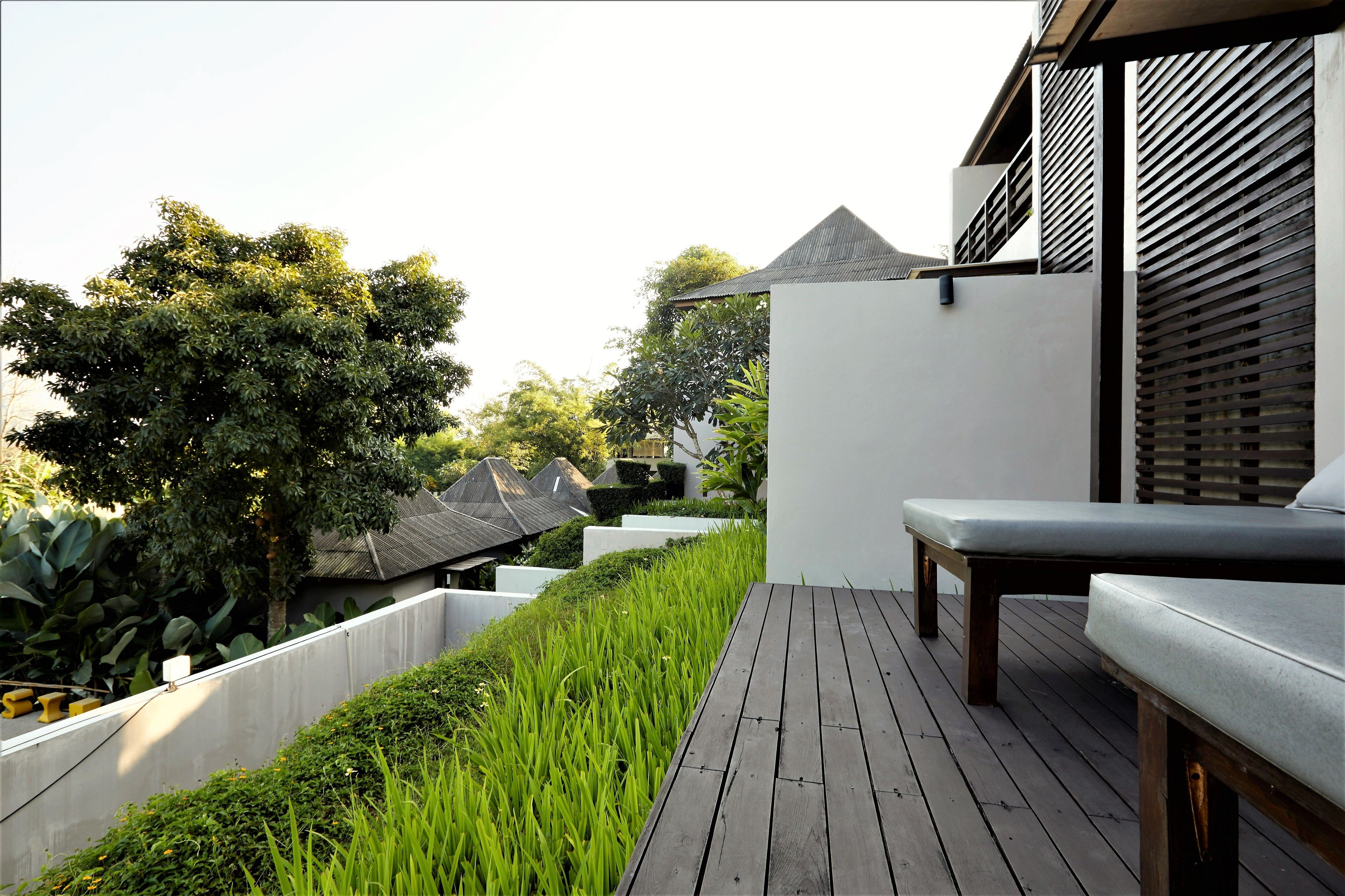 Grand Deluxe | Hiên