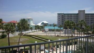Condo, 1 Bedroom, Kitchen (NOT BEACHFRONT- # 307) | Balcony