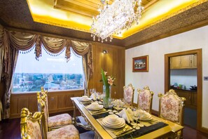 Presidential Suite, 1 King Bed, Non Smoking | Premium bedding, minibar, in-room safe, desk - Hotel Shwe Pyi Thar (Mandalay)