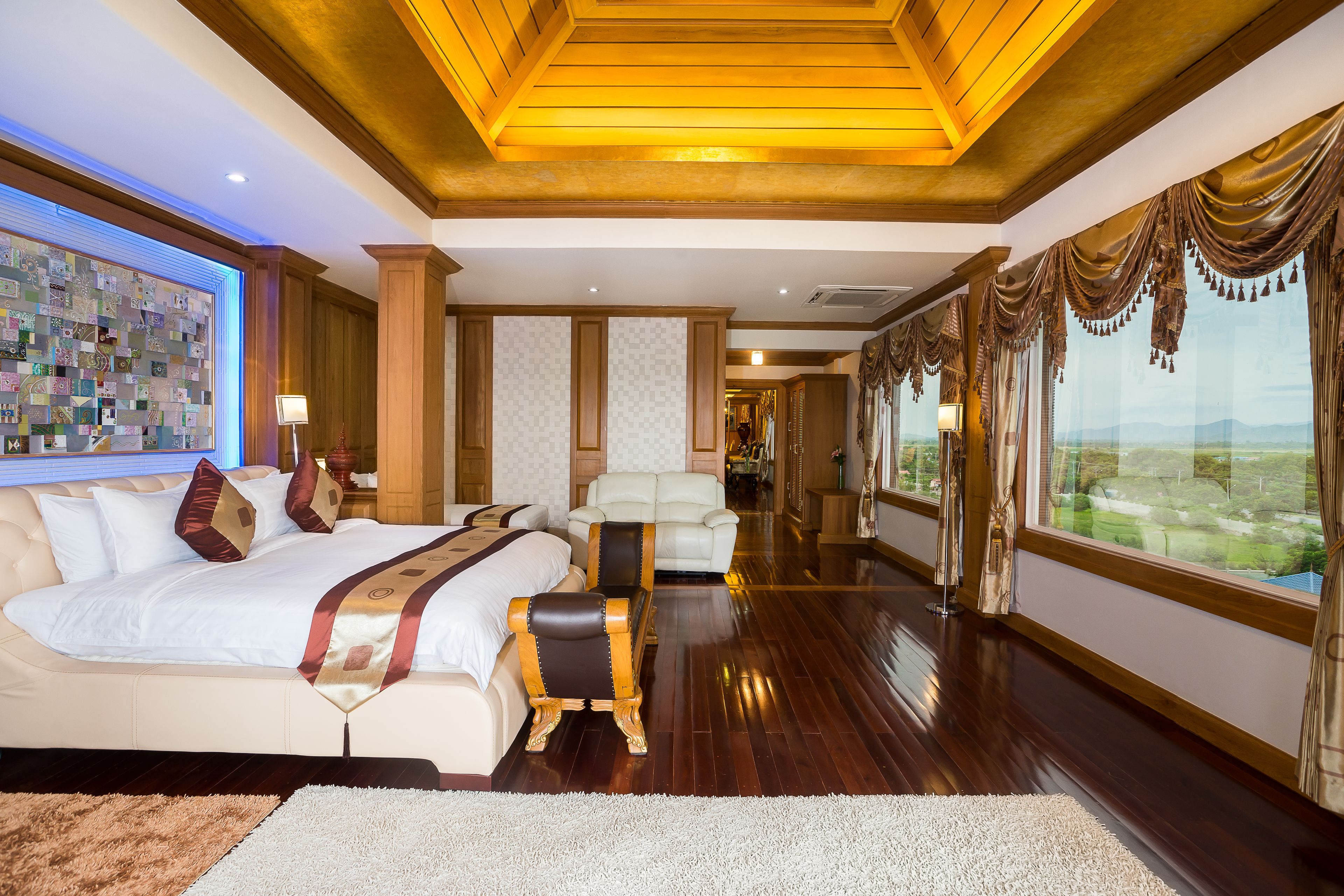 Presidential Suite, 1 King Bed, Non Smoking | Premium bedding, minibar, in-room safe, desk