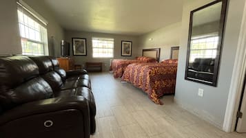 Standard Double Room | Desk, iron/ironing board, free WiFi, bed sheets