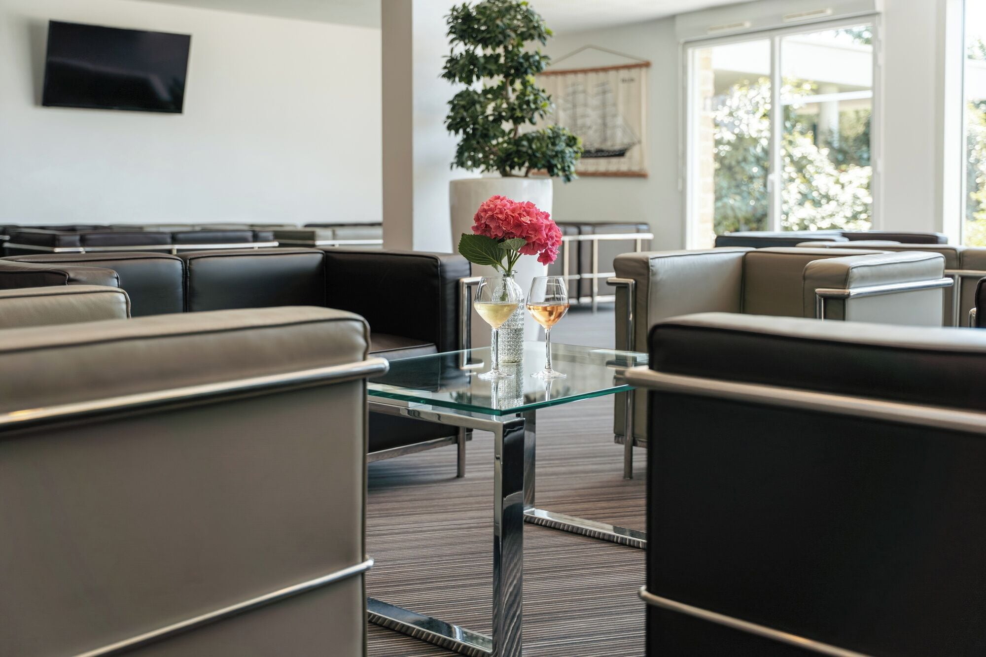 Coin salon dans le hall