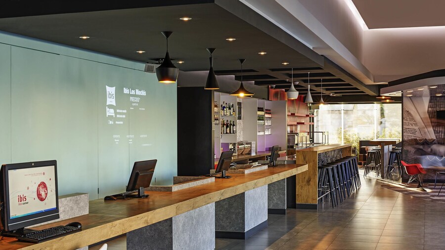 宜必思洛斯莫奇斯酒店