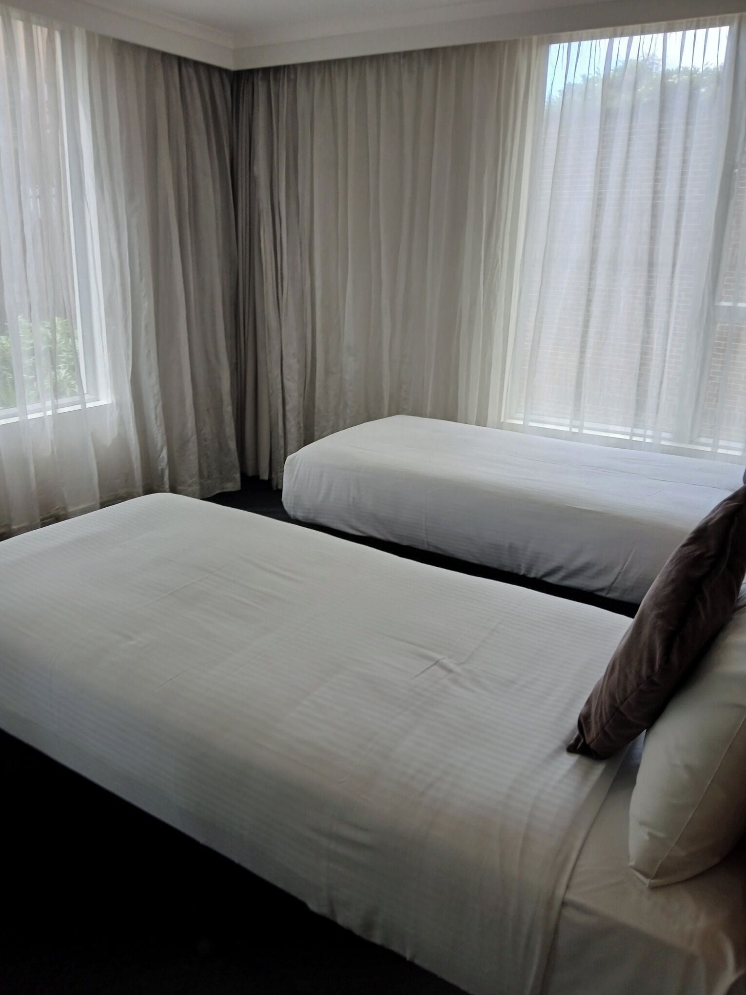 Three Bedroom #36 | Premium bedding, desk, blackout drapes, soundproofing