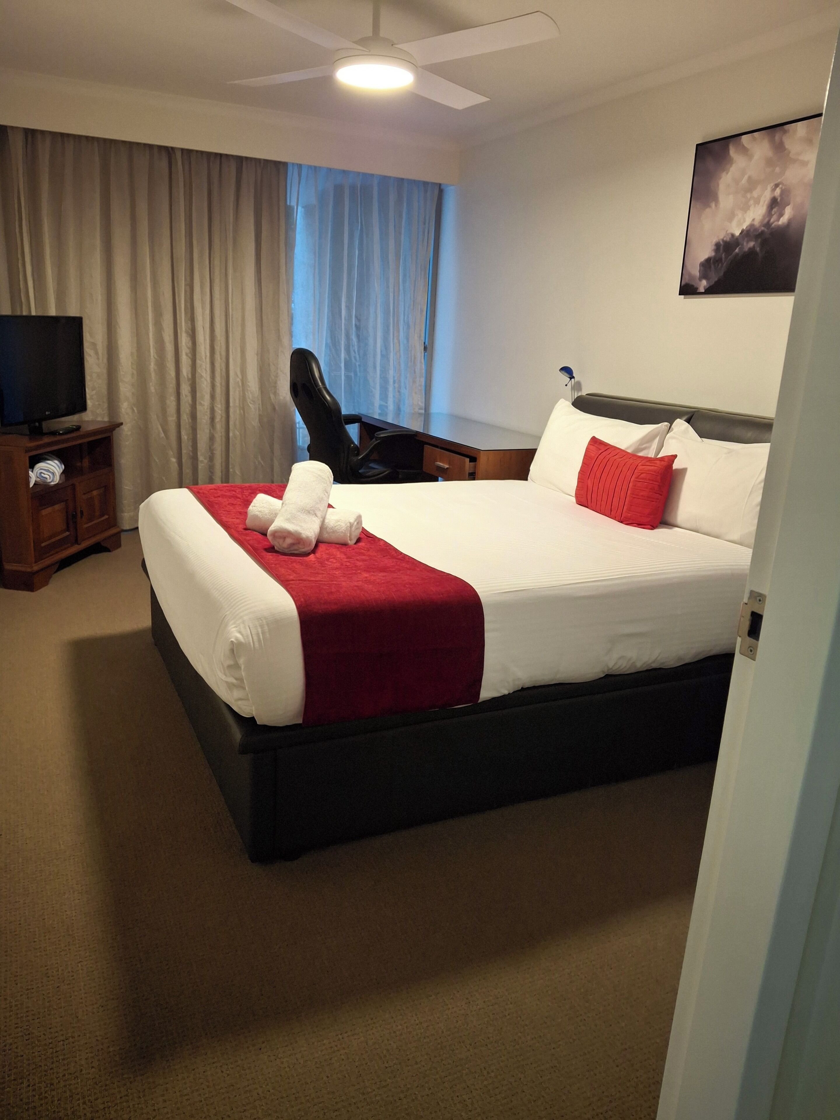 Two Bedroom #11 | Premium bedding, desk, blackout drapes, soundproofing