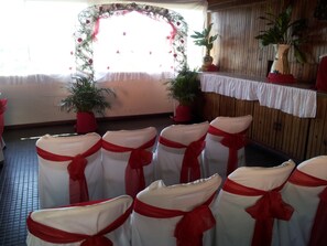 Indoor wedding - Verney House Resort (Montego Bay)