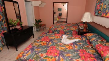 Chambre Triple | Wi-Fi gratuit, draps fournis