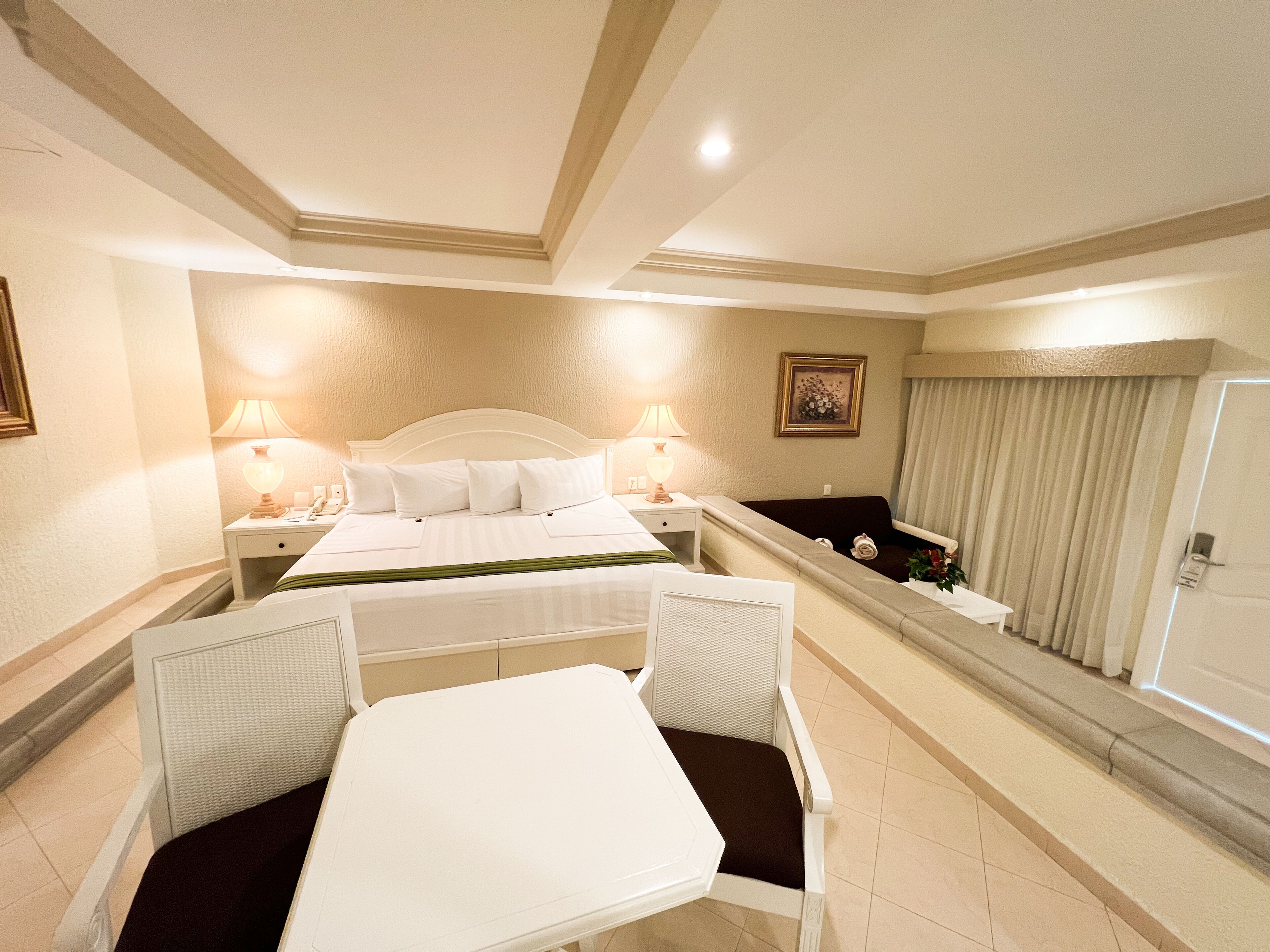 junior room | 1 bedroom, in-room safe, cots/infant beds, bed sheets