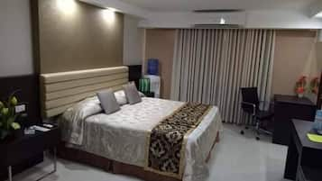 Kamar Superior | Minibar, brankas, meja kerja, dan tempat tidur lipat/tambahan