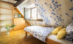 Free WiFi, bed sheets - Hostel Centar (Zagreb)