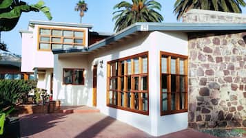 Duplex, 2 Bedrooms, 2 Bathrooms | Terrace/patio