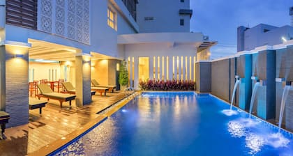 Ratana Hotel Rassada