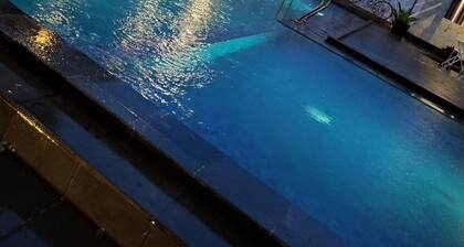 The Silk at Dago Boutique Hotel