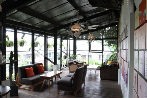 The Silk at Dago Boutique Hotel