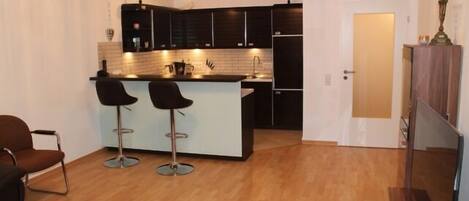 냉장고, 전자레인지, 쿡탑, 커피/티 메이커