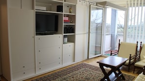 Leilighet, 1 soverom | Bad | Hårføner, håndklær og toalettpapir