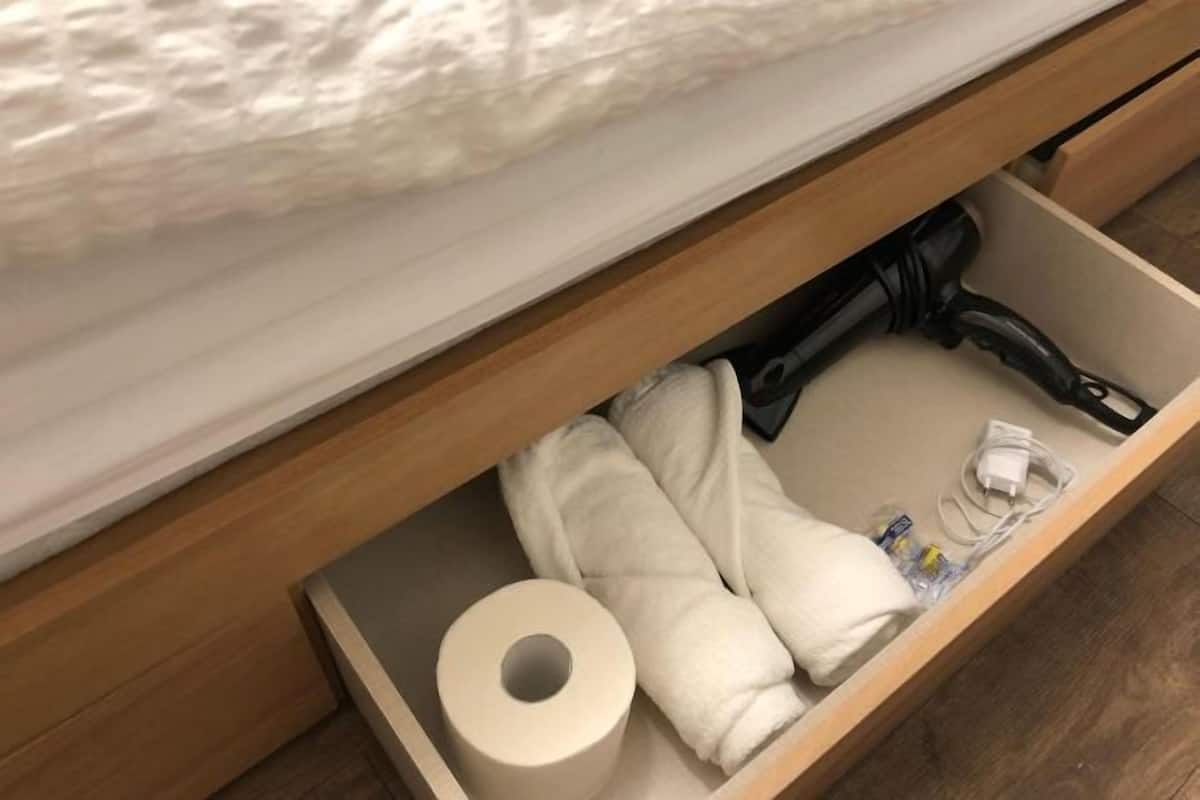 Bathroom amenities