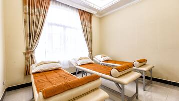 4 phòng trị liệu, dịch vụ massage