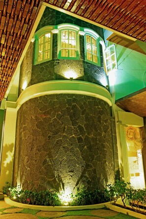 Exterior - Ox Ville Hotel (Padang)