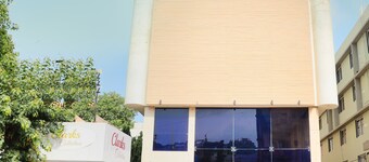 Hotel Clarks Collection Bhavnagar
