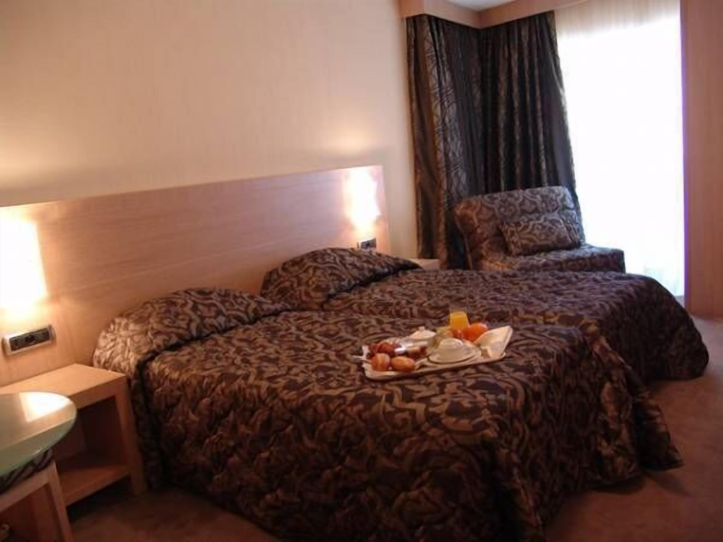 Photo - Hôtel Le Rocher