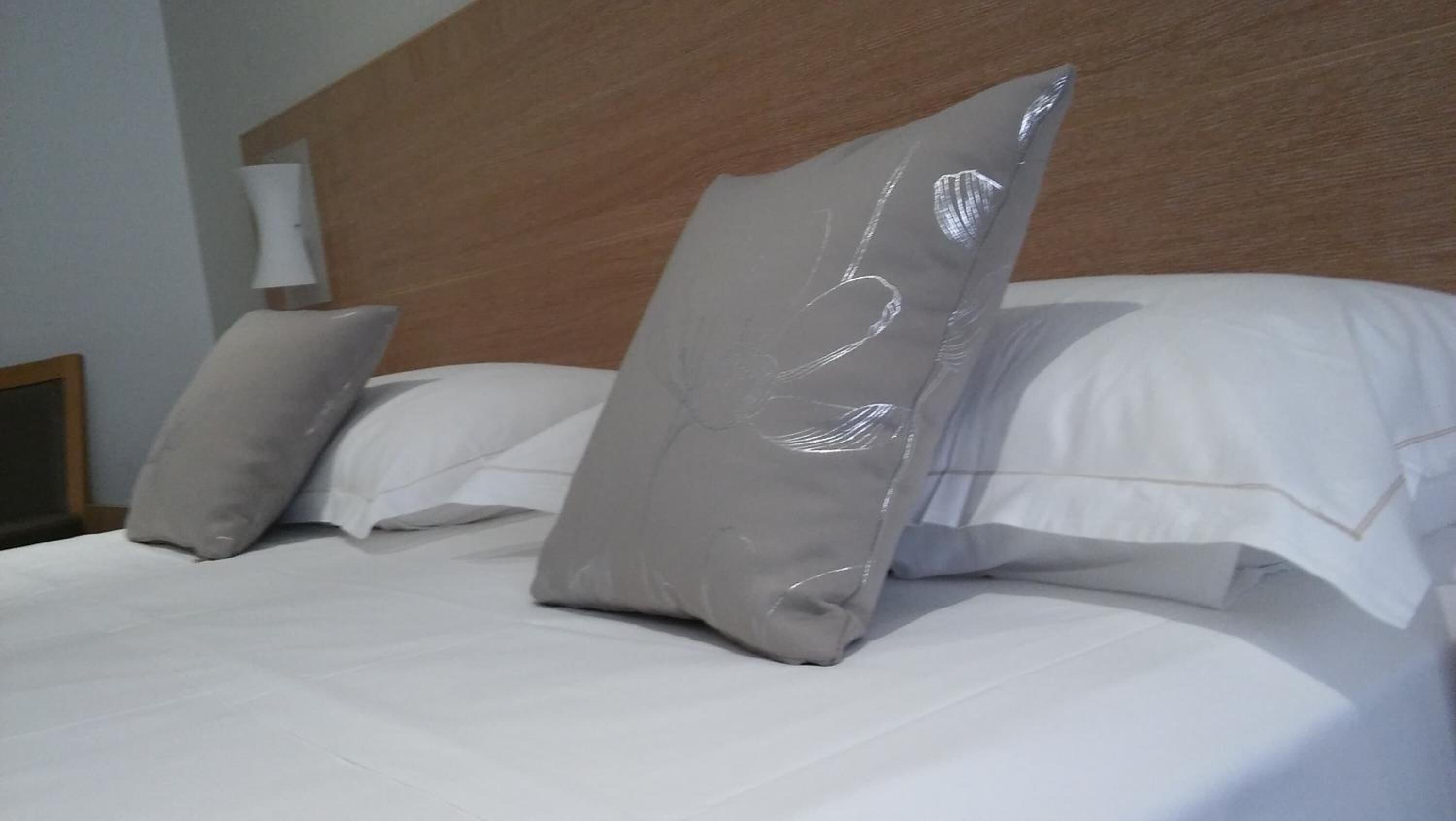 minibar, in-room safe, desk, soundproofing