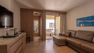 Duplex, Sea View