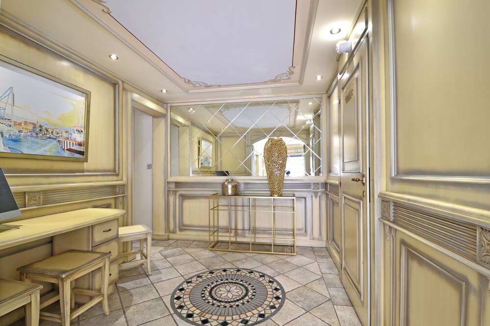 Hôtel Le Rocher photo 2