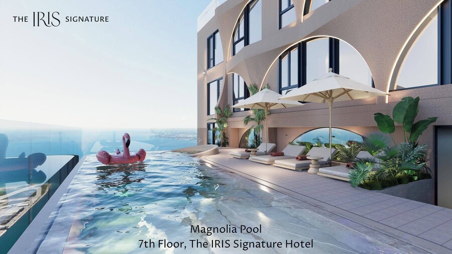 Iris Hotel