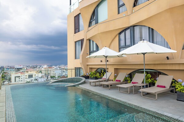 The Iris Signature Hotel & Spa - Tỉnh Vĩnh Long
