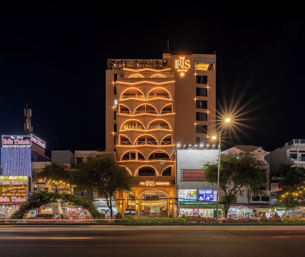 The Iris Signature Hotel & Spa - Can Tho