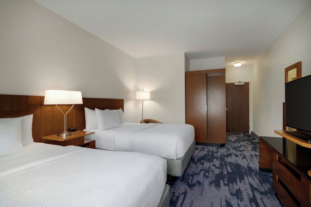 Room, 2 Queen Beds, Non Smoking