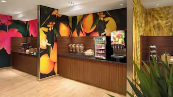 Free daily continental breakfast