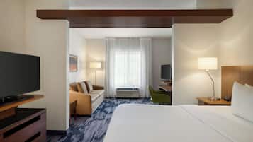 Estudio, 1 cama de matrimonio grande, no fumadores | Escritorio, espacio para trabajar con un portátil, cortinas opacas