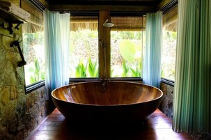 Bañera profunda