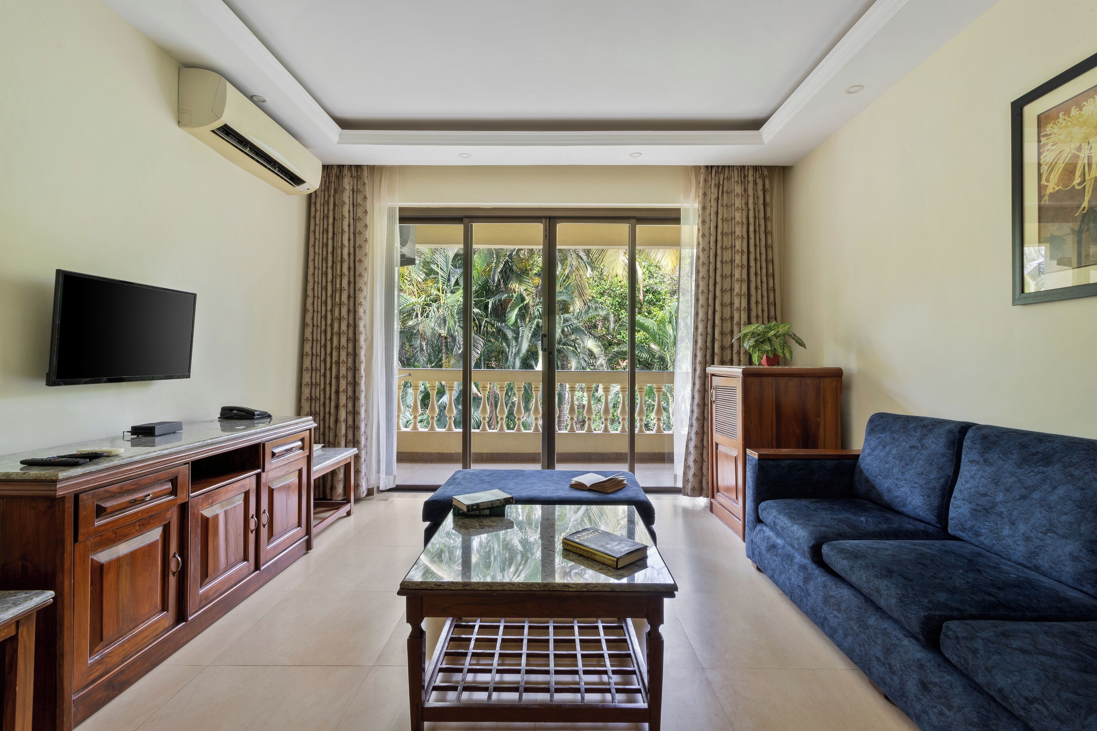 Photo - De Mandarin Beach Resort Suites & Villas, Candolim