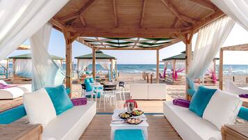 Private beach, beach cabanas, sun loungers, beach umbrellas