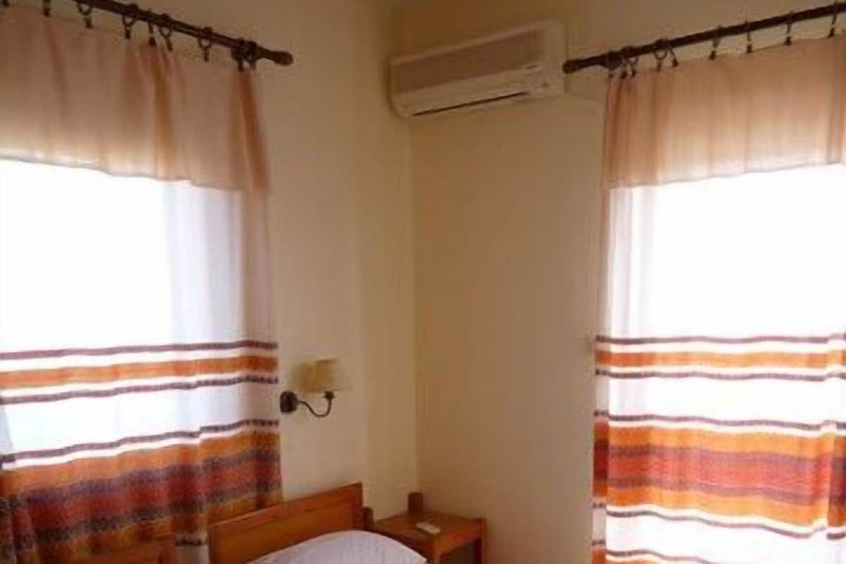 Apartment, 1 Bedroom | 1 bilik tidur, Wi-fi percuma, cadar katil 