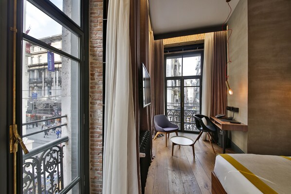 Senior Suite (Istiklal View)