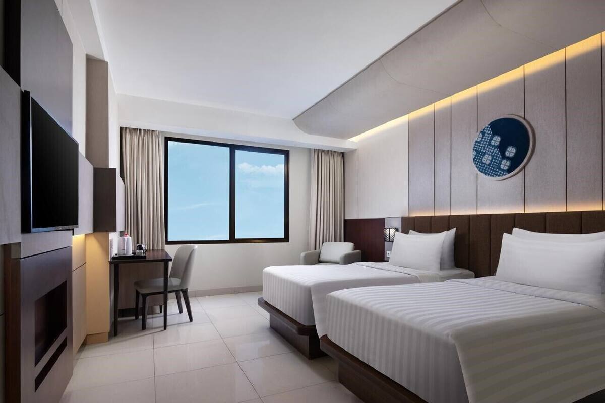 Premier Room, 2 Single Beds | In-room safe, free WiFi