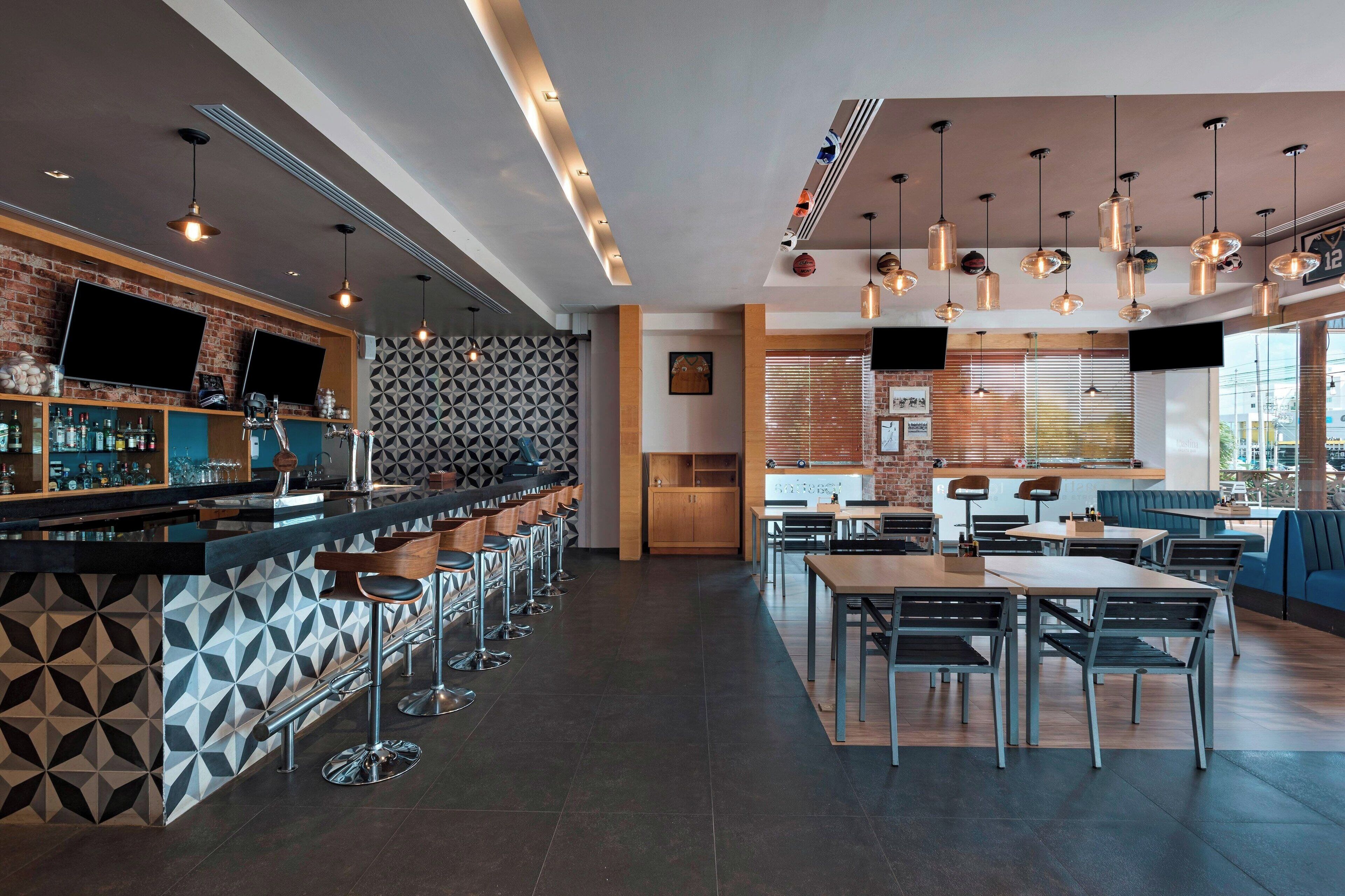 2 bars/lounges, sports bar