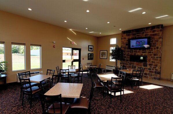 Free daily self-service breakfast