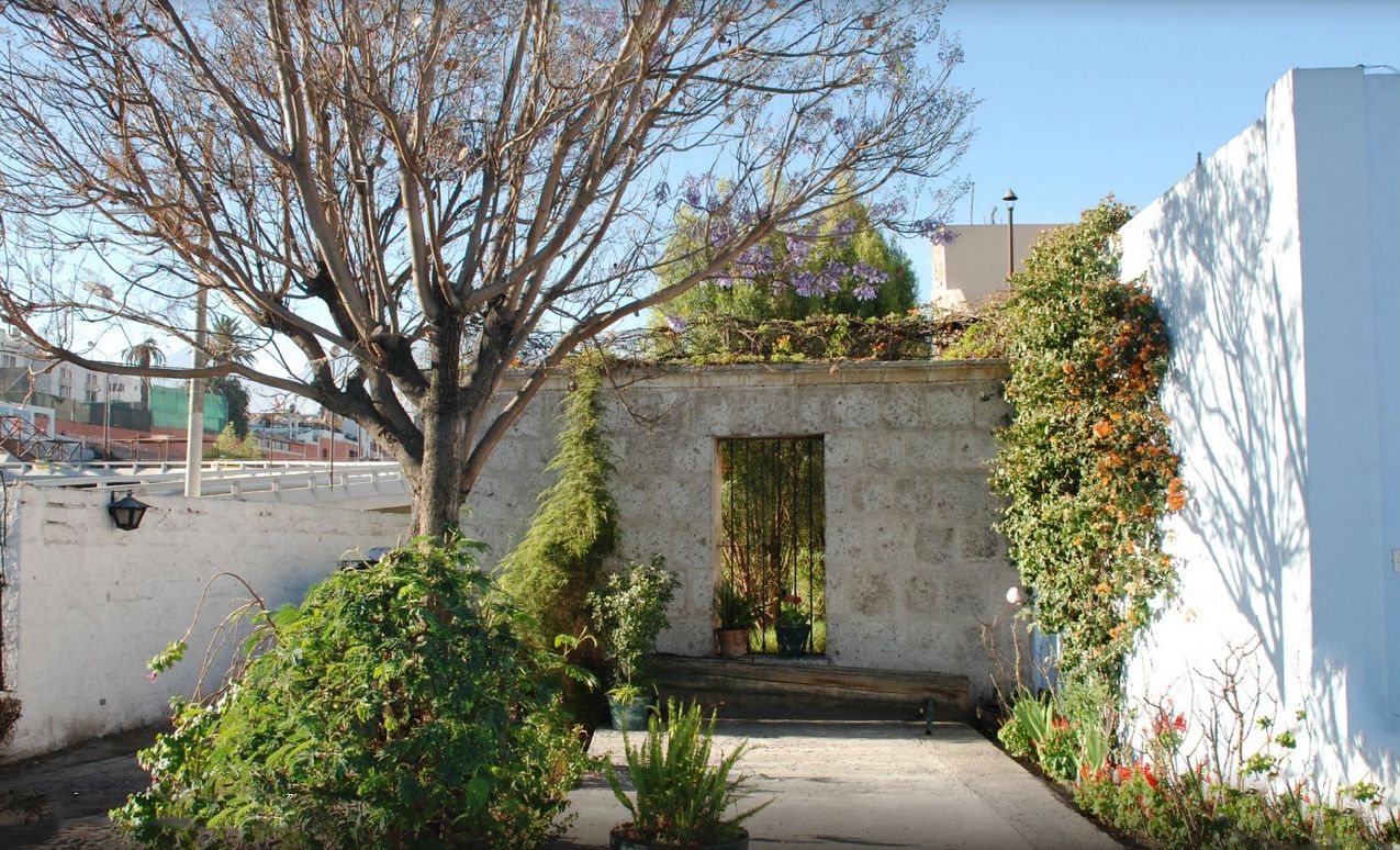 บริเวณภายนอก