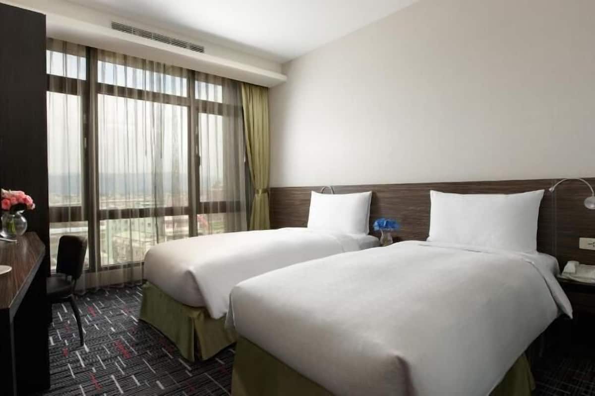 Coffre-fort, rideaux dâobscurcissement, systĂšme dâinsonorisation