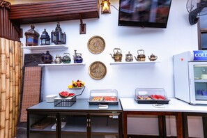 Daily breakfast for a fee - Palm Oasis Boutique Hotel (Rawai)