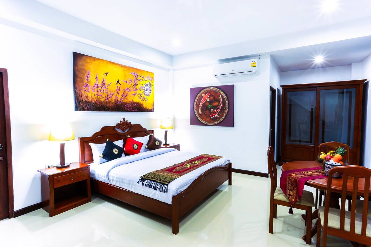 Family 2BR Suite With Pool Access | Minibar, caja fuerte, escritorio y wifi gratis