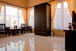 Villa, 3 Bedrooms | 3 bedrooms, minibar, in-room safe, desk