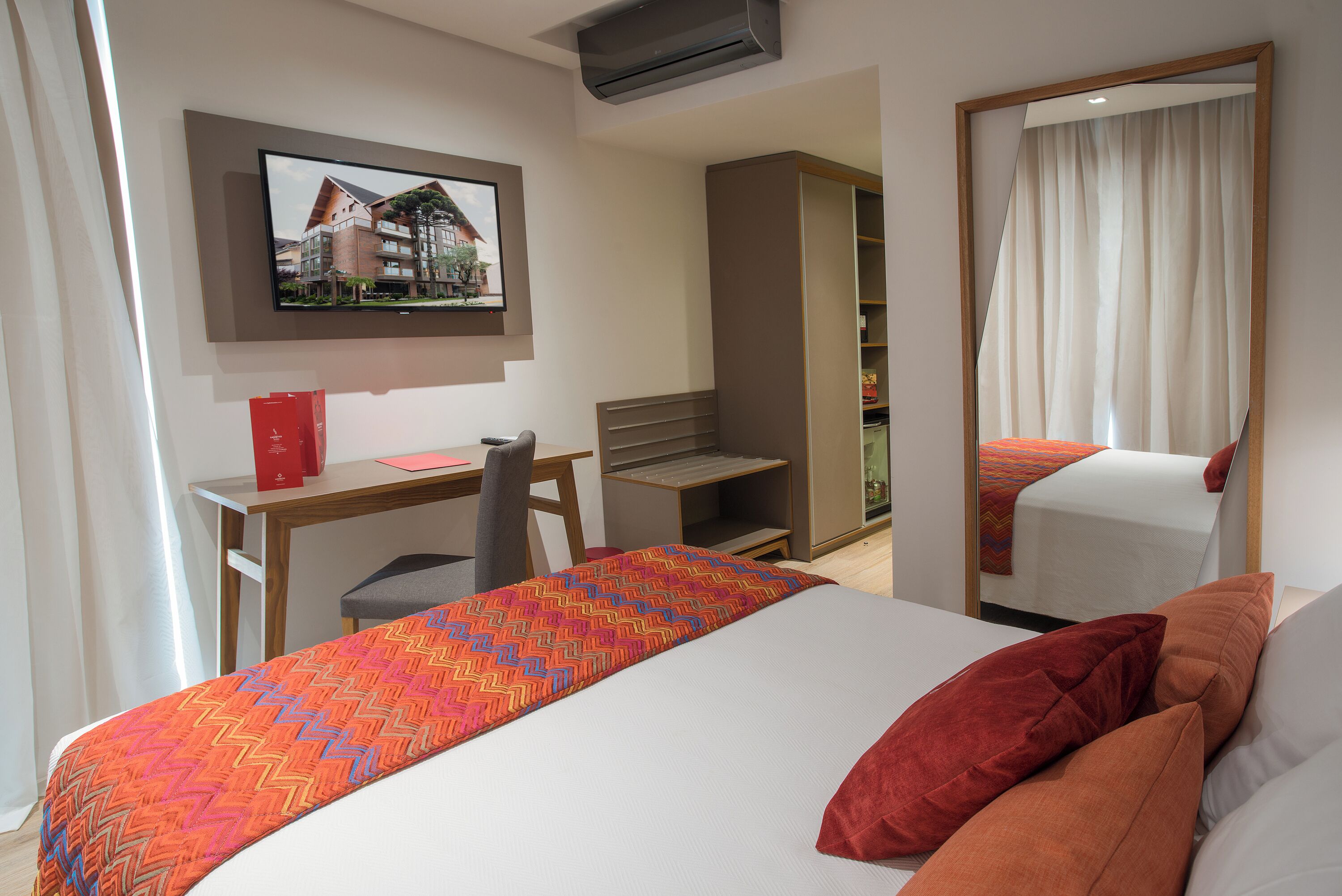 stilo | minibar, in-room safe, blackout curtains, soundproofing